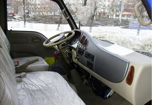 кабина грузового автомобиля Бау Феникс 1044